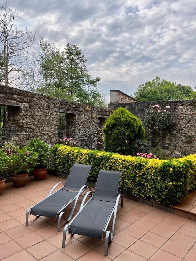 Apartamentos Turisticos Paseo De La Alameda Villaviciosa  Bagian luar foto